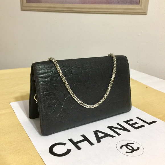 ❌❌CHANEL CC Logo Lamb Skin Wallet/Crossbody Bag 💼 - Picture 6 of 15